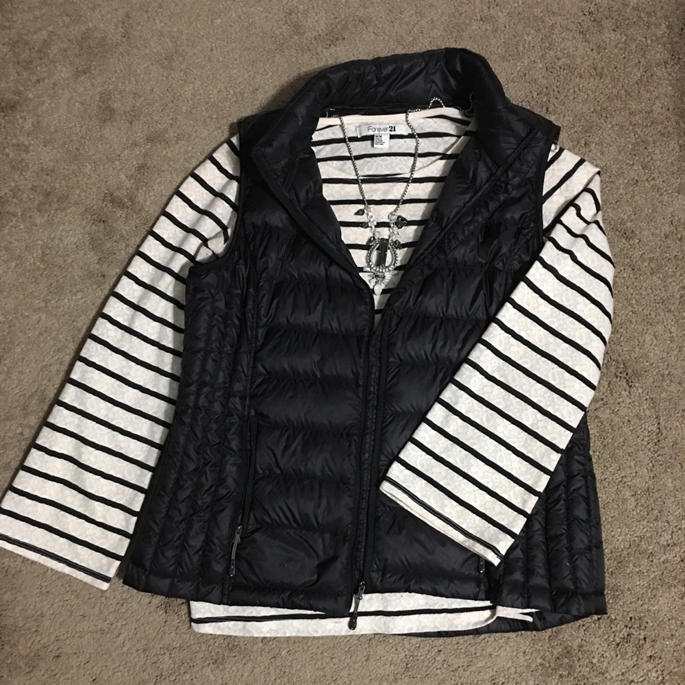 Forever 21 lace stripe top